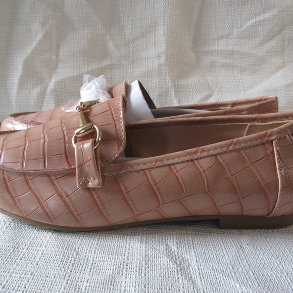 Animal print Just Fab loafers; SIZE 8; NWOT - Picture 2 of 6